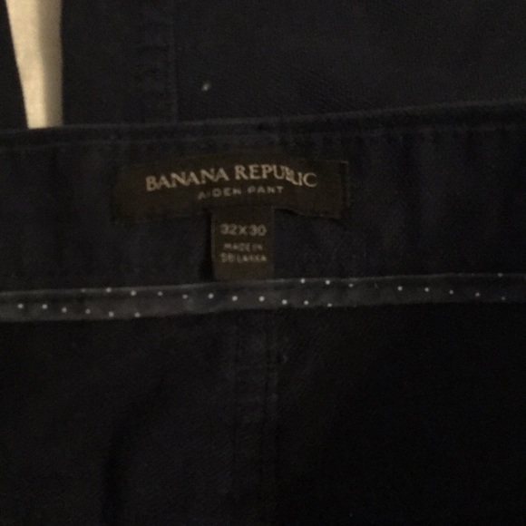 Navy Banana Republic Stretch Chino - Picture 2 of 2